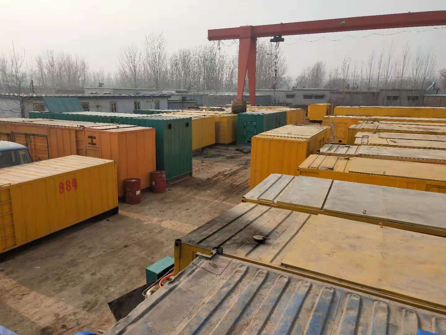 鲅鱼圈租赁发电机-灰尘、风沙对柴油发电机组造成哪些不良影响?