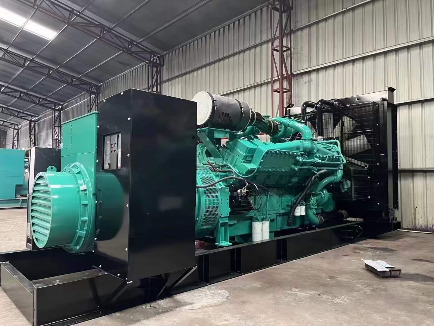 鲅鱼圈如何降低 800kW 柴油发电机输出电流的波动？